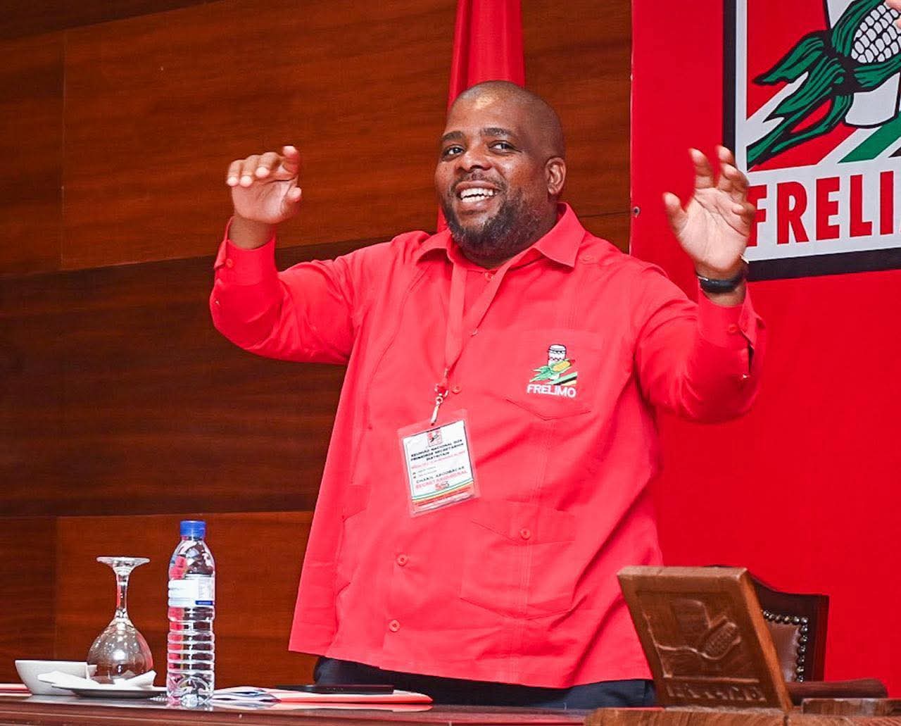 FRELIMO FELICITA SECRETÁRIO-GERAL PELO SEU 47.º ANIVERSÁRIO NATALÍCIO ...